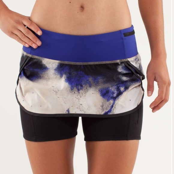 Lululemon Run: Speed Squad Skirt - sz 6 - Picture 2 of 6